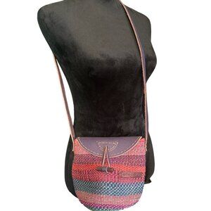 💖Colorful Handwoven Shoulder Bag With Leather Accents Why Not Brand - 8" Height